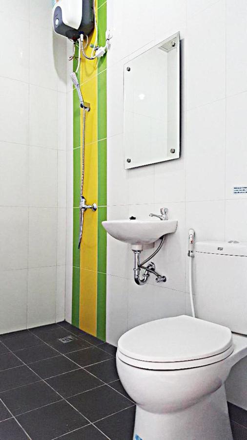 יוגיאקרטה Mitra Hotel מראה חיצוני תמונה
